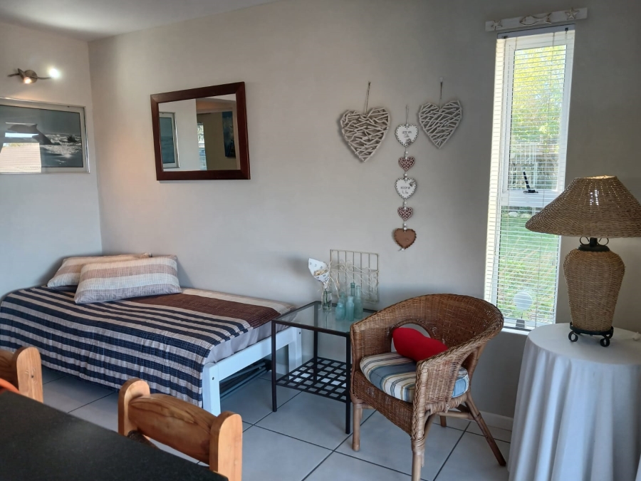 3 Bedroom Property for Sale in Stilbaai Wes Western Cape